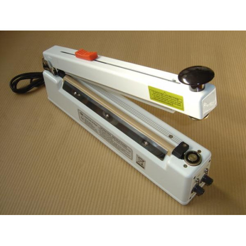 3703HCG MAQUINAS SOLDAR 300 MM CORTE + MAGNETISMO
SELLADO 5 MM.