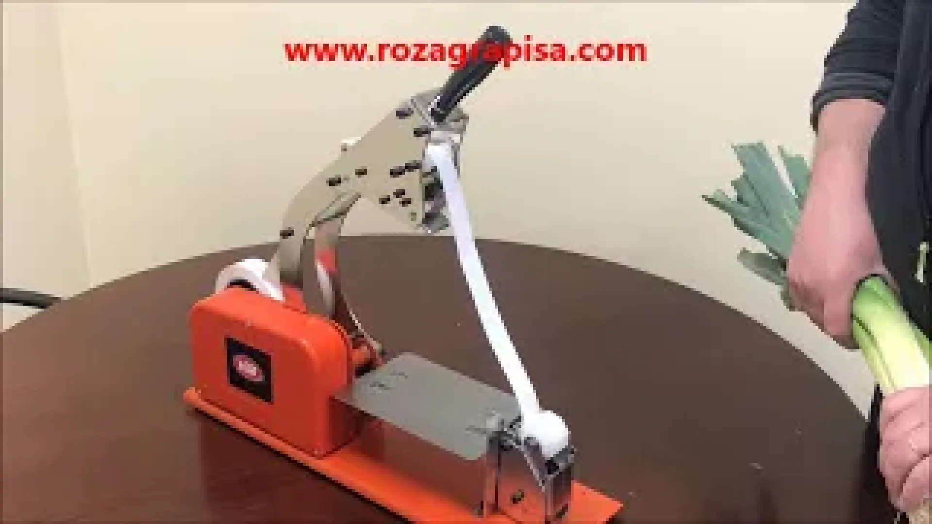 https://stag.rozagrapisa.com/image/cache/catalog/mq1%20(1)-1920x1080.webp