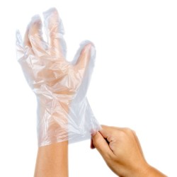 UN04.01.010 Guantes de Polietileno